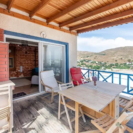 Szálloda Sea View Cozy House With Bbq And Garden In Bodrum